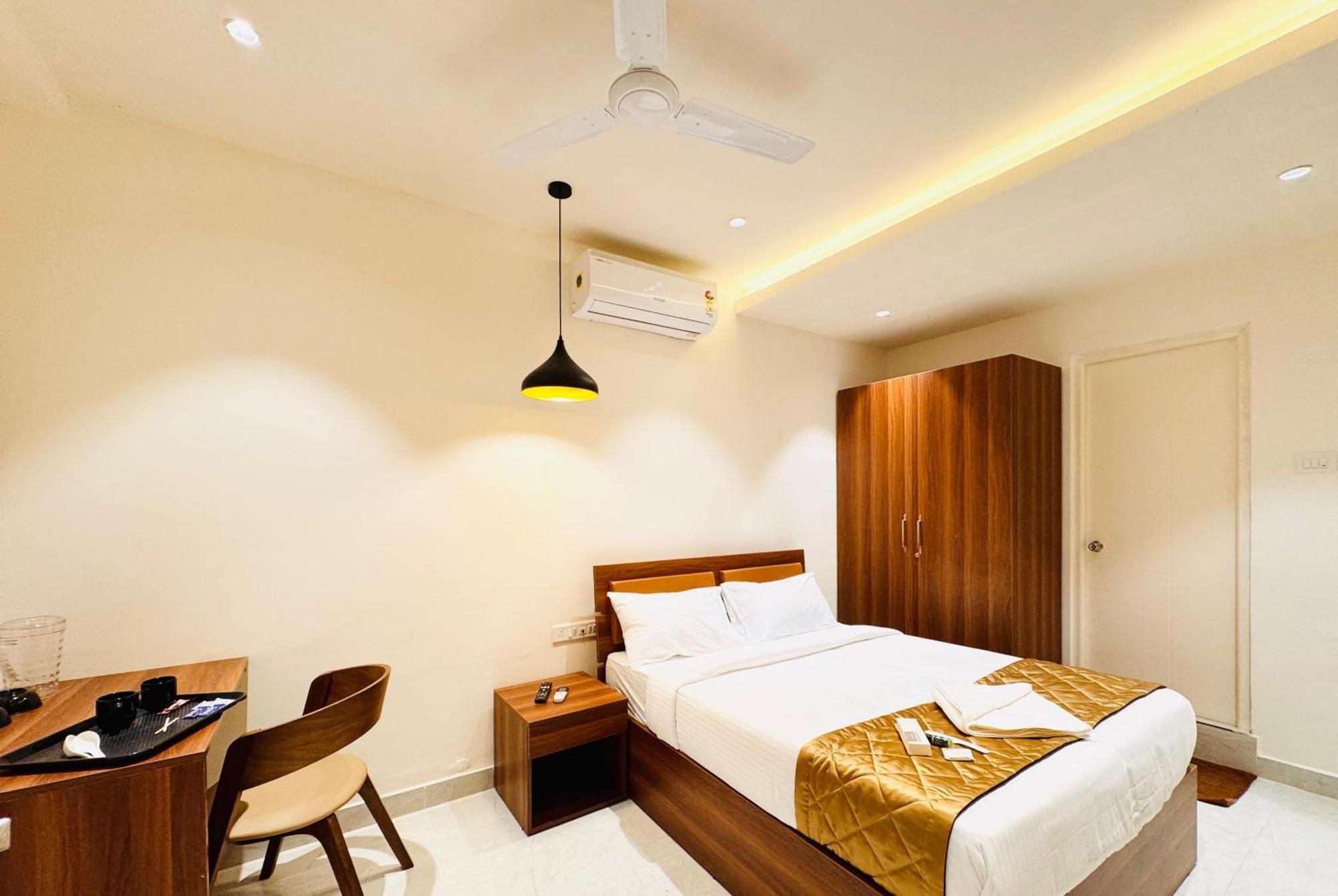 Hotel Star Avenue - Indiranagar Bangalore Luaran gambar